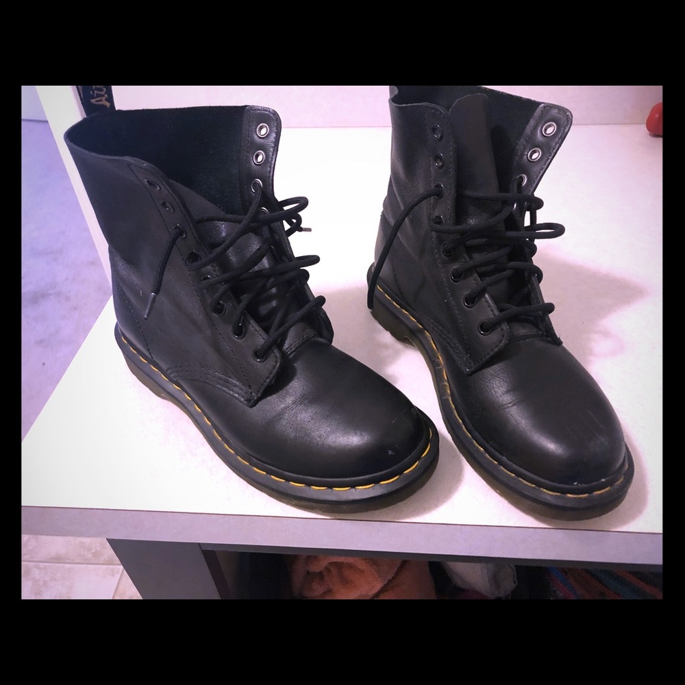 Dr. Martens 🖤Pascal